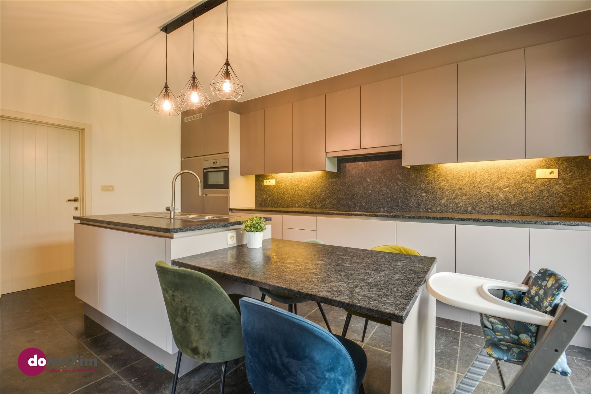 Knappe woning met 4 slaapkamers op rustige locatie in Boortmeerbeek foto 6