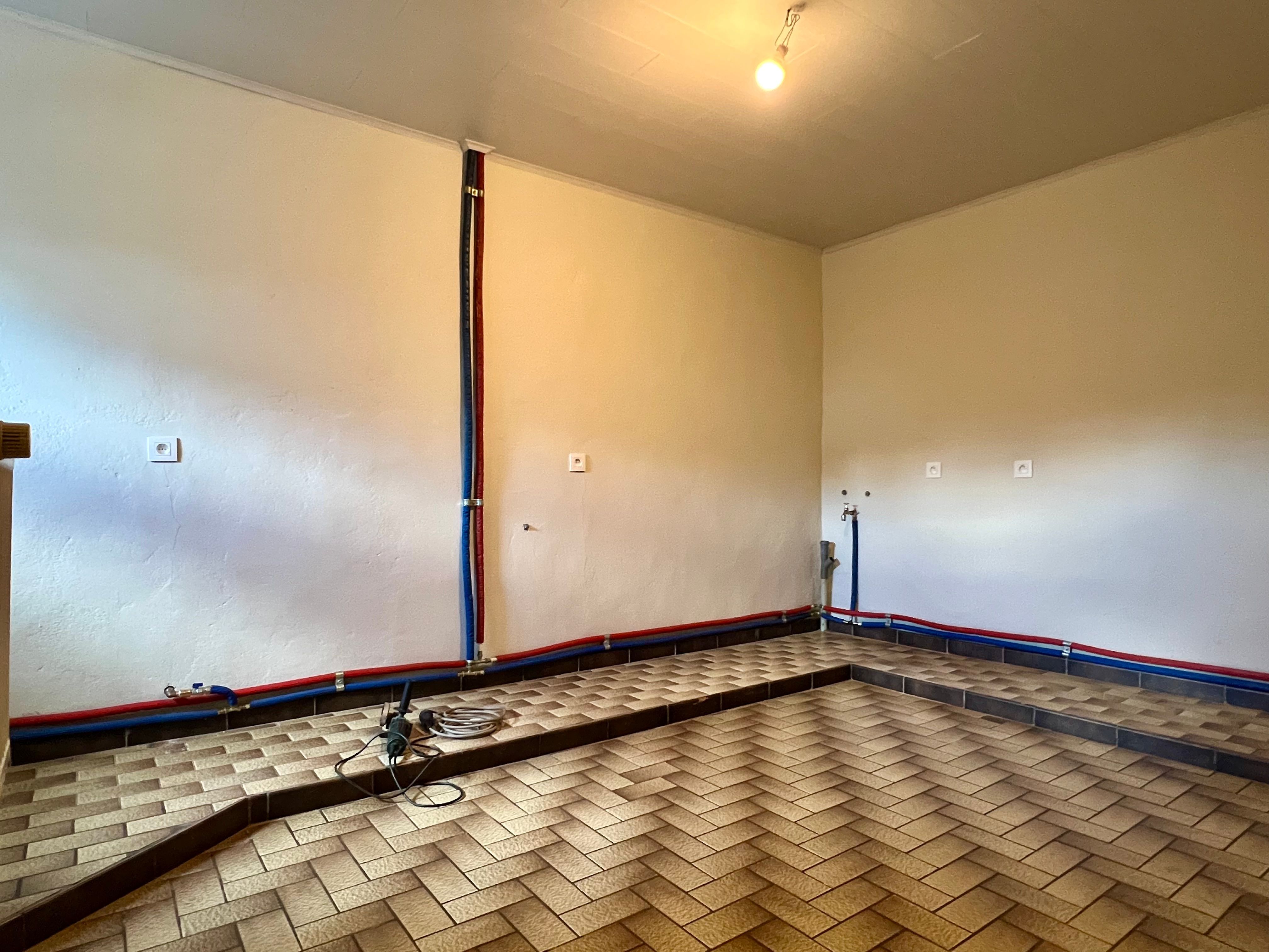 Open bebouwing met 3 slaapkamers en garage foto 5