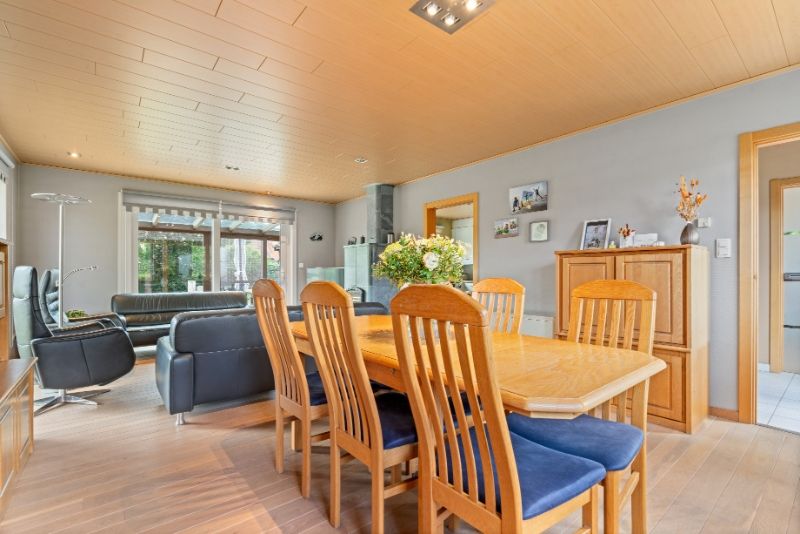 Vrijstaande woning rustige wijk - 832m² grond! foto 6