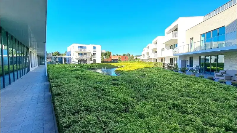 instapklaar nieuwbouw appartement met 2 terassen te huur in Sint-Michiels Brugge foto 11