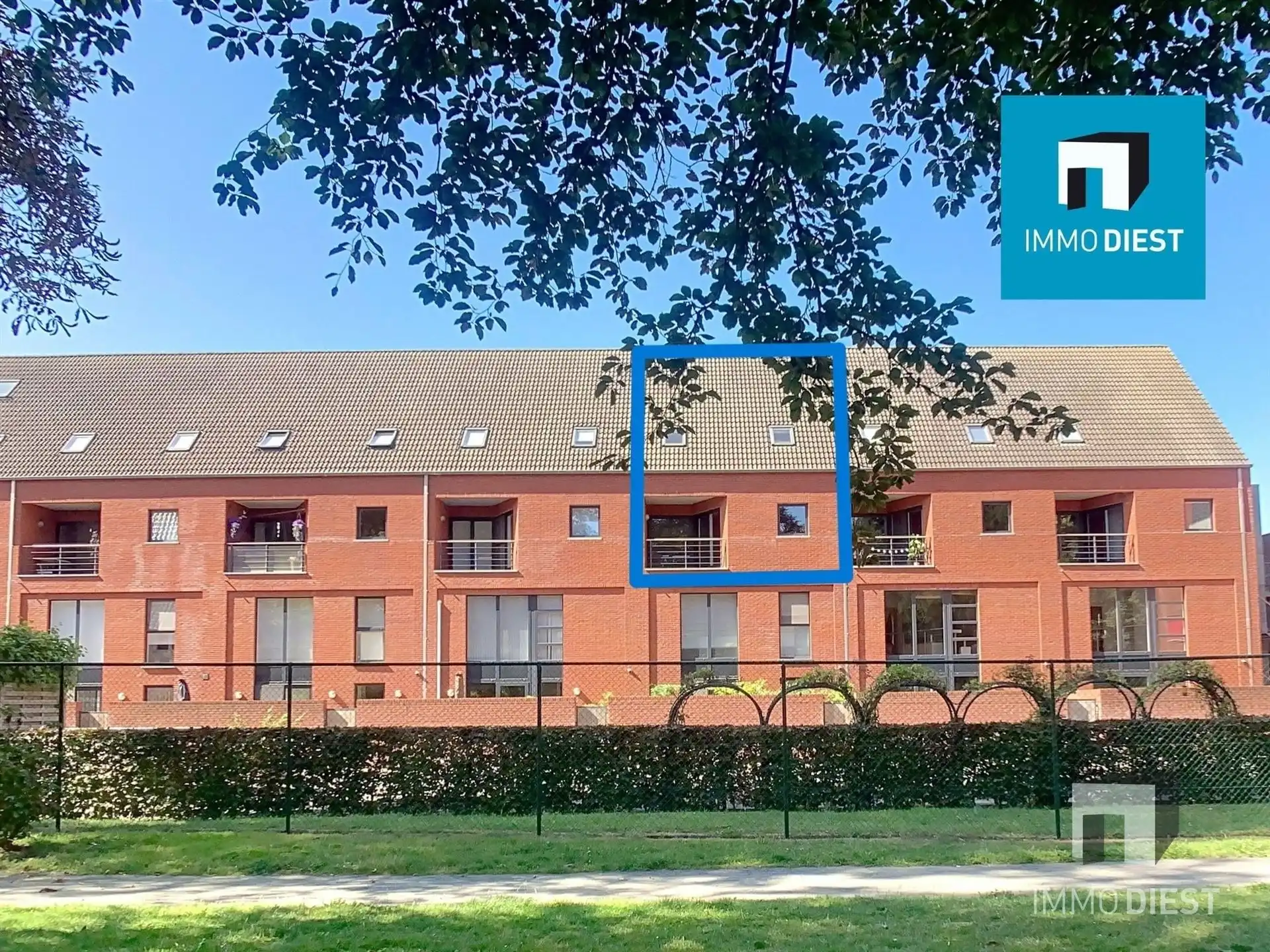 Spatieus appartement op een topligging foto 3