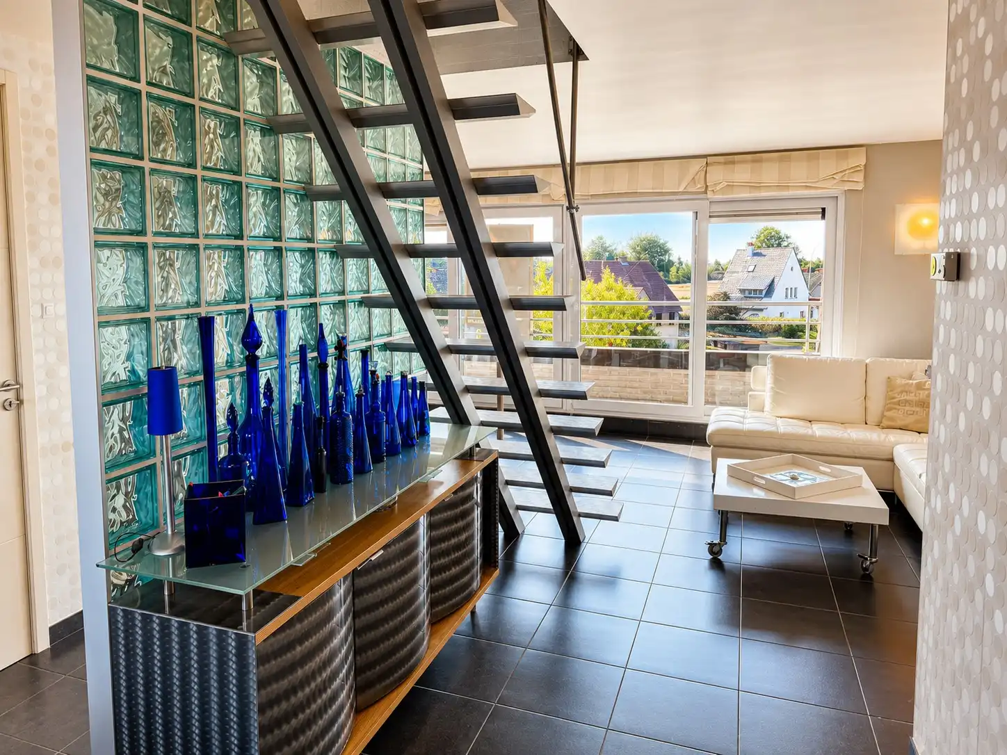 Verzorgd duplexappartement met 3 slaapkamers op wandelafstand van het centrum van De Haan. foto 7