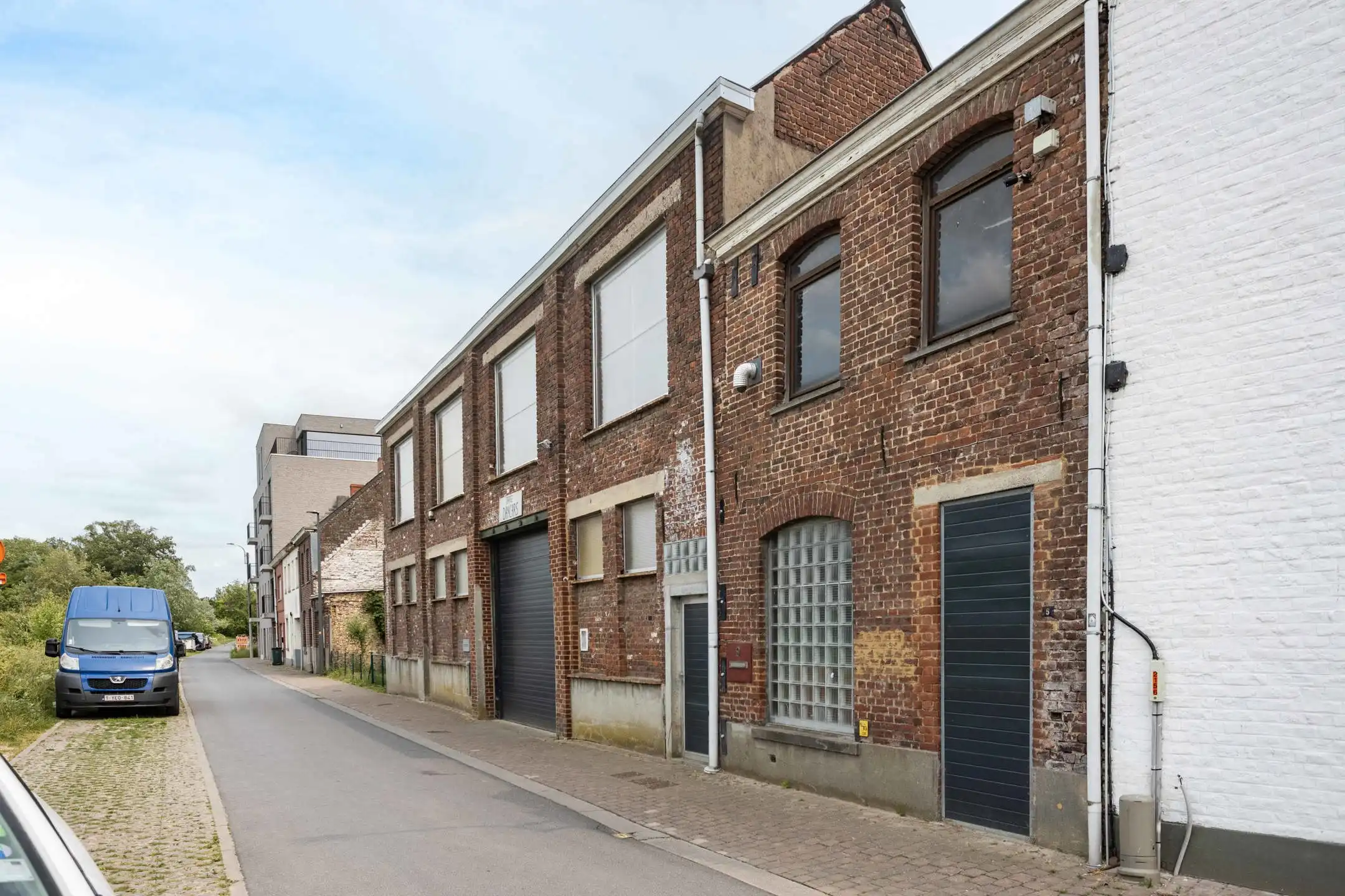 VEELZIJDIG RENOVATIE- EN ONTWIKKELINGSPROJECT foto 3