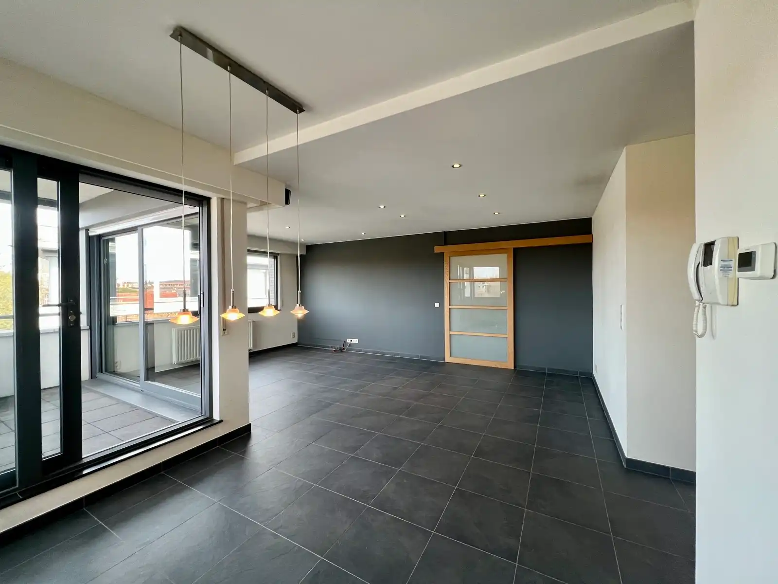 1-slaapkamer appartement te huur in doodlopende straat foto 3