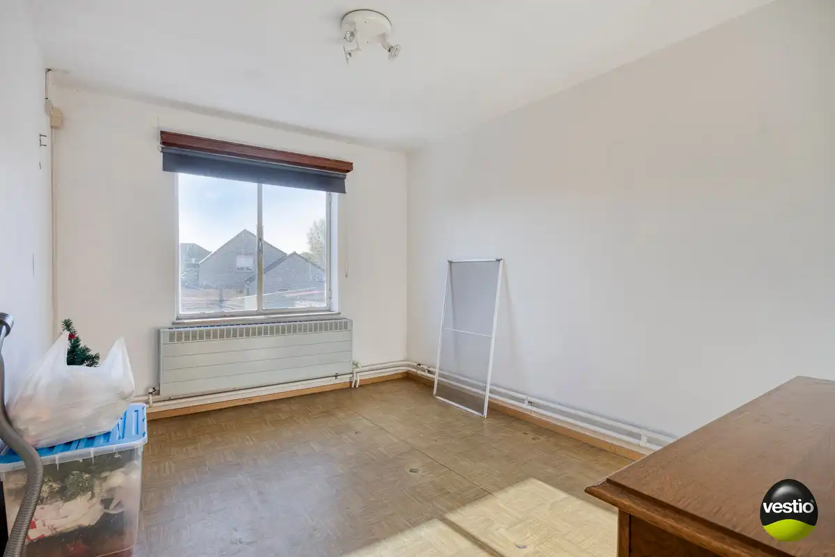 RUSTIG GELEGEN RUIME VRIJSTAANDE WONING MET GROTE TUIN OP 22A49CA TE HOESELT. foto 25