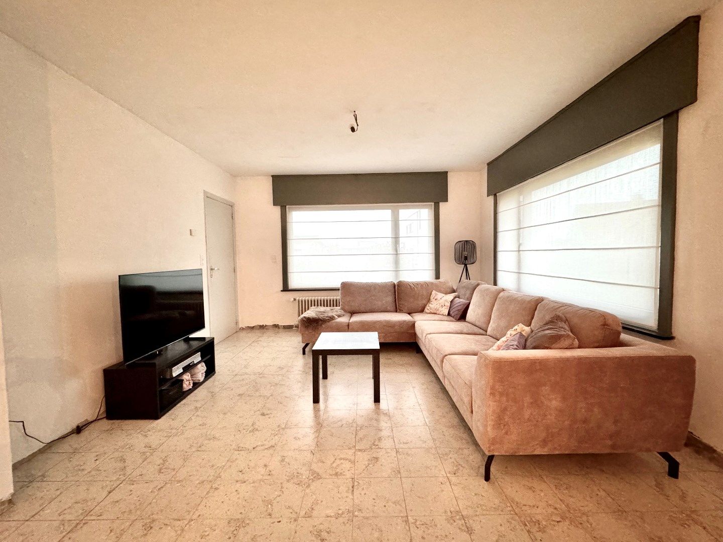 ALLEENSTAANDE WONING MET 4 SLPKS, TUIN EN GARAGE foto 9