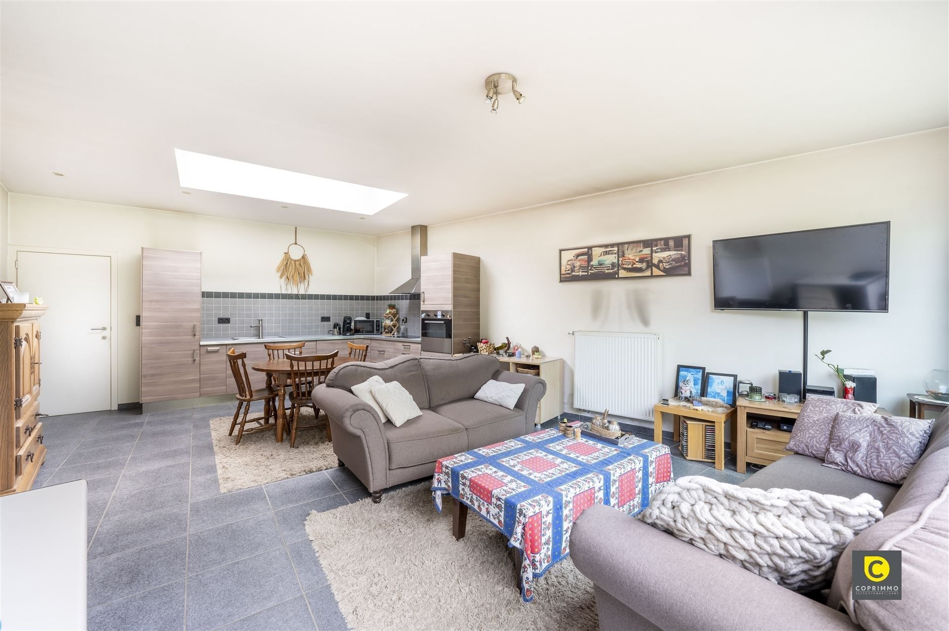 Instapklare woning met prachtige tuin foto 7