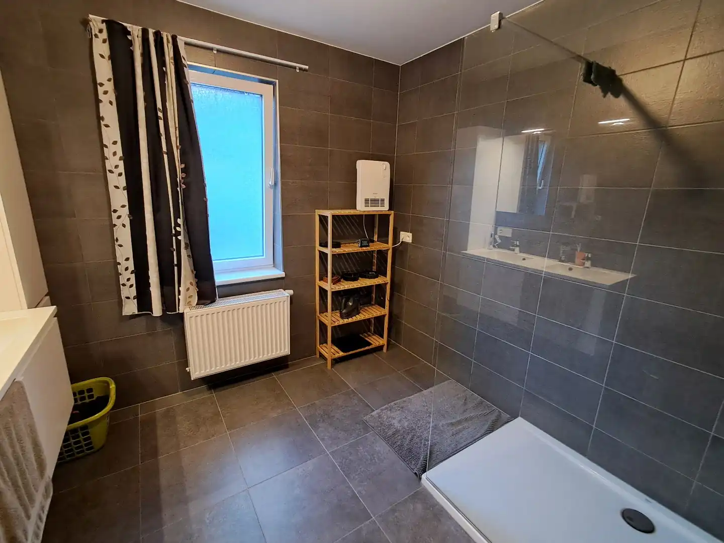 Instapklaar appartement te huur in het centrum van Wingene! foto 16