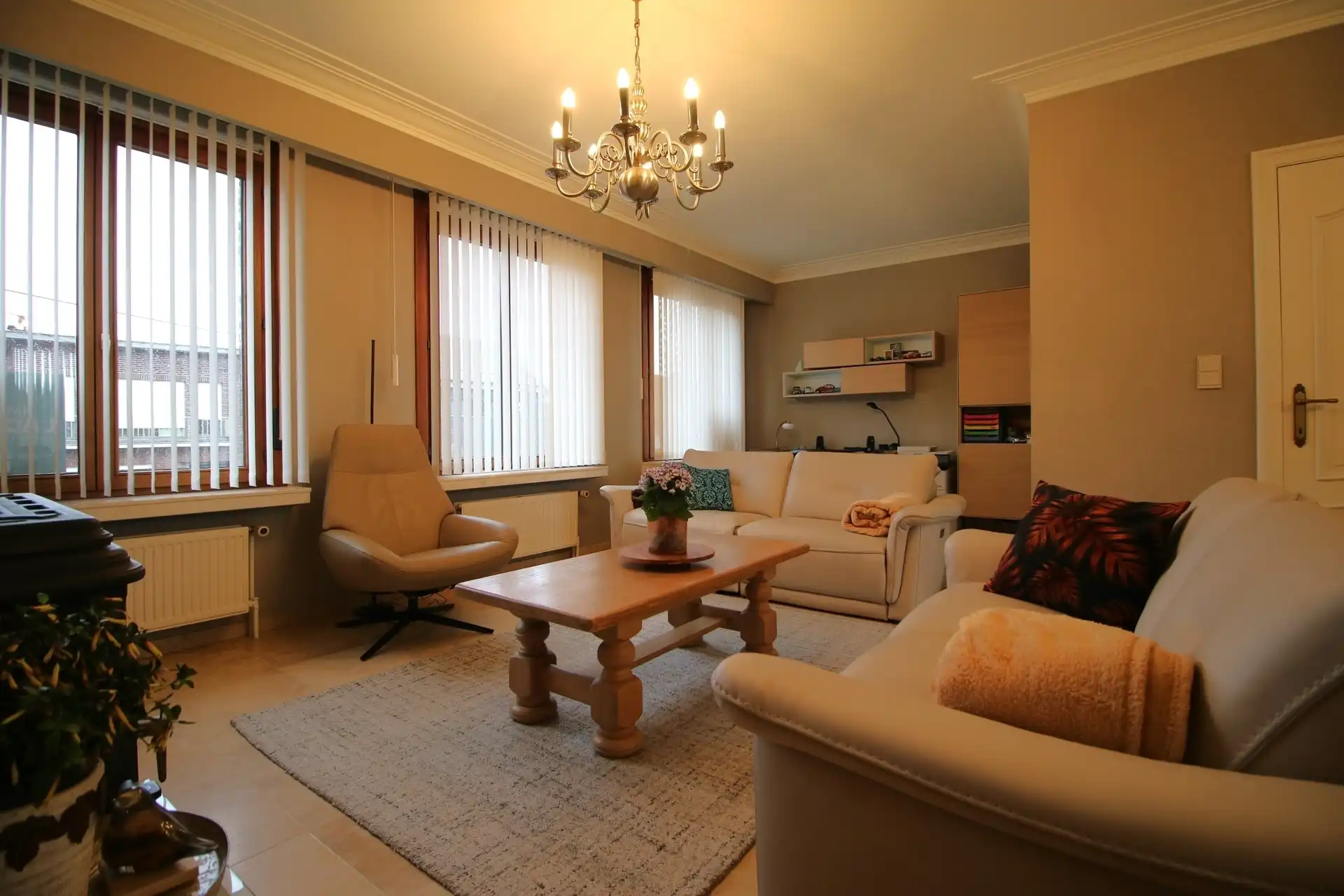 Ruime bel-étagewoning met tuin in rustige omgeving foto 4