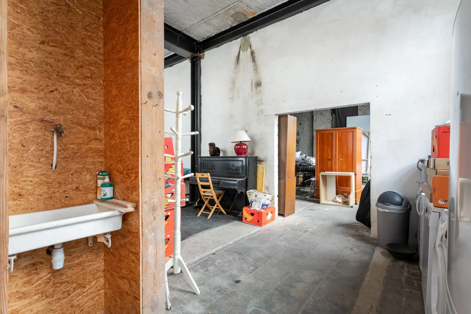Opbrengsteigendom met gerenoveerde loft (EPC B) en atelier (100m²) naast het station van Braine-le-Comte foto 20