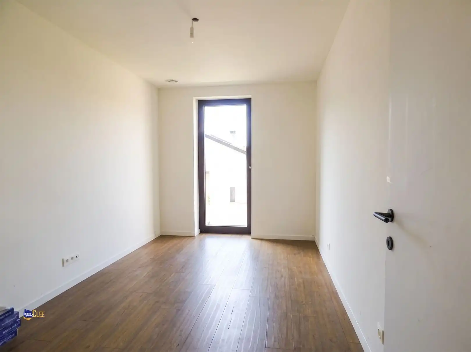 Moderne nieuwbouwwoning in rustige omgeving foto 14