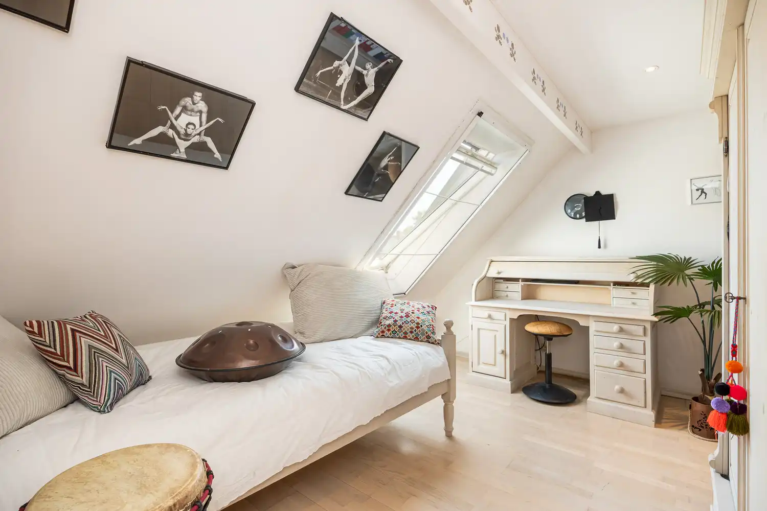 Karaktervolle villa met prachtige tuin en zwembad in doodlopende straat foto 25