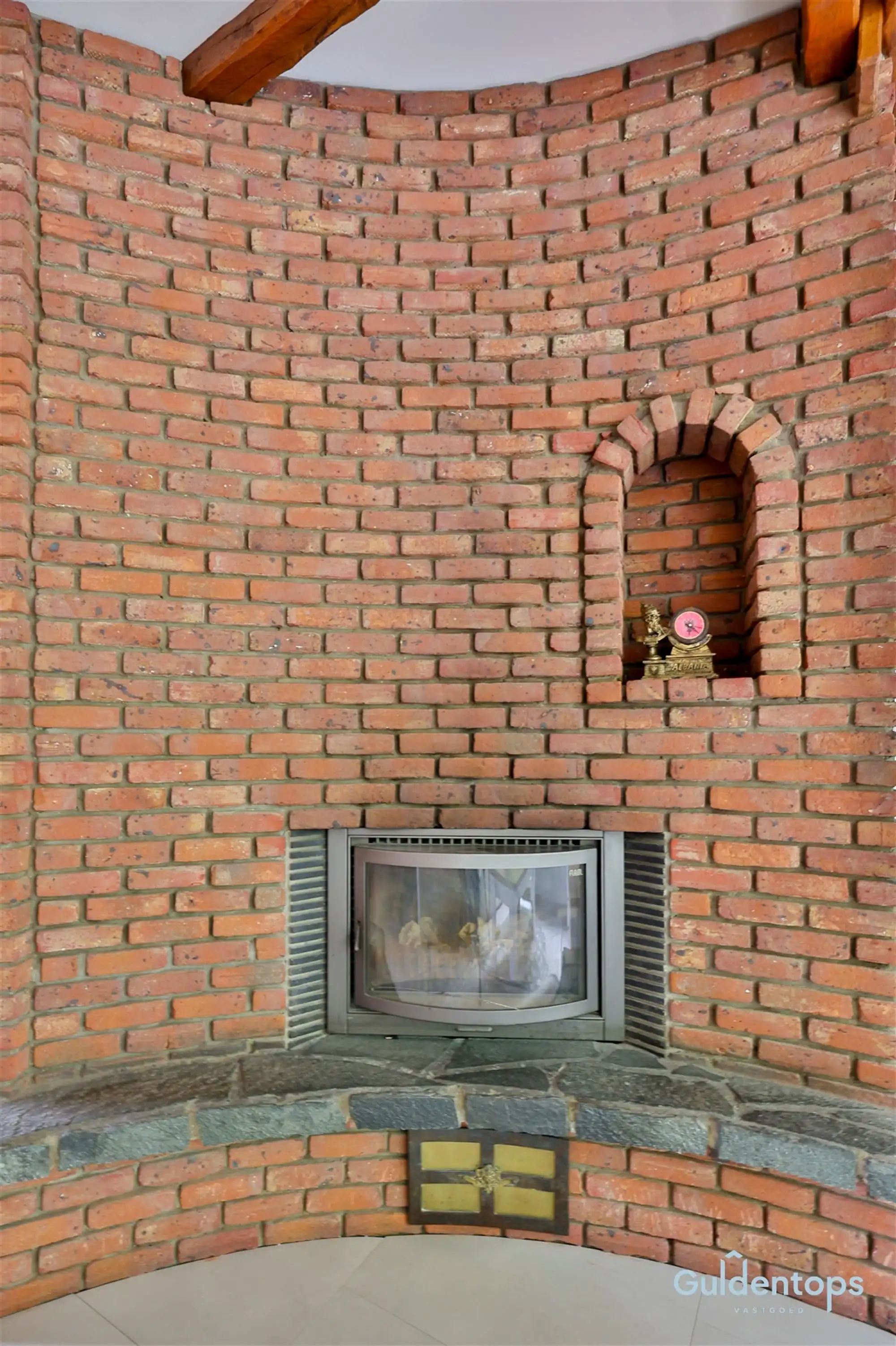 Instapklare woning op mooie en rustige locatie foto 23