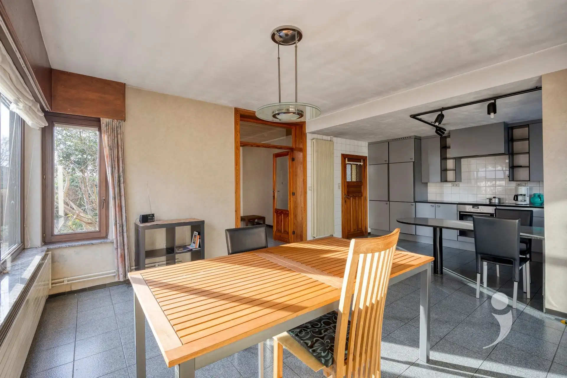 Karaktervolle architectenwoning met zonnige tuin van 10 are foto 13