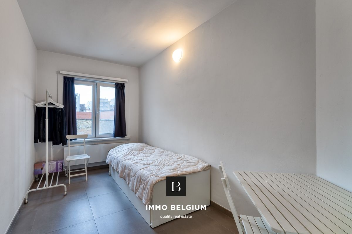Gerenoveerd appartement met 2 kamers en ruim terras in de Belle Epoquewijk foto 8