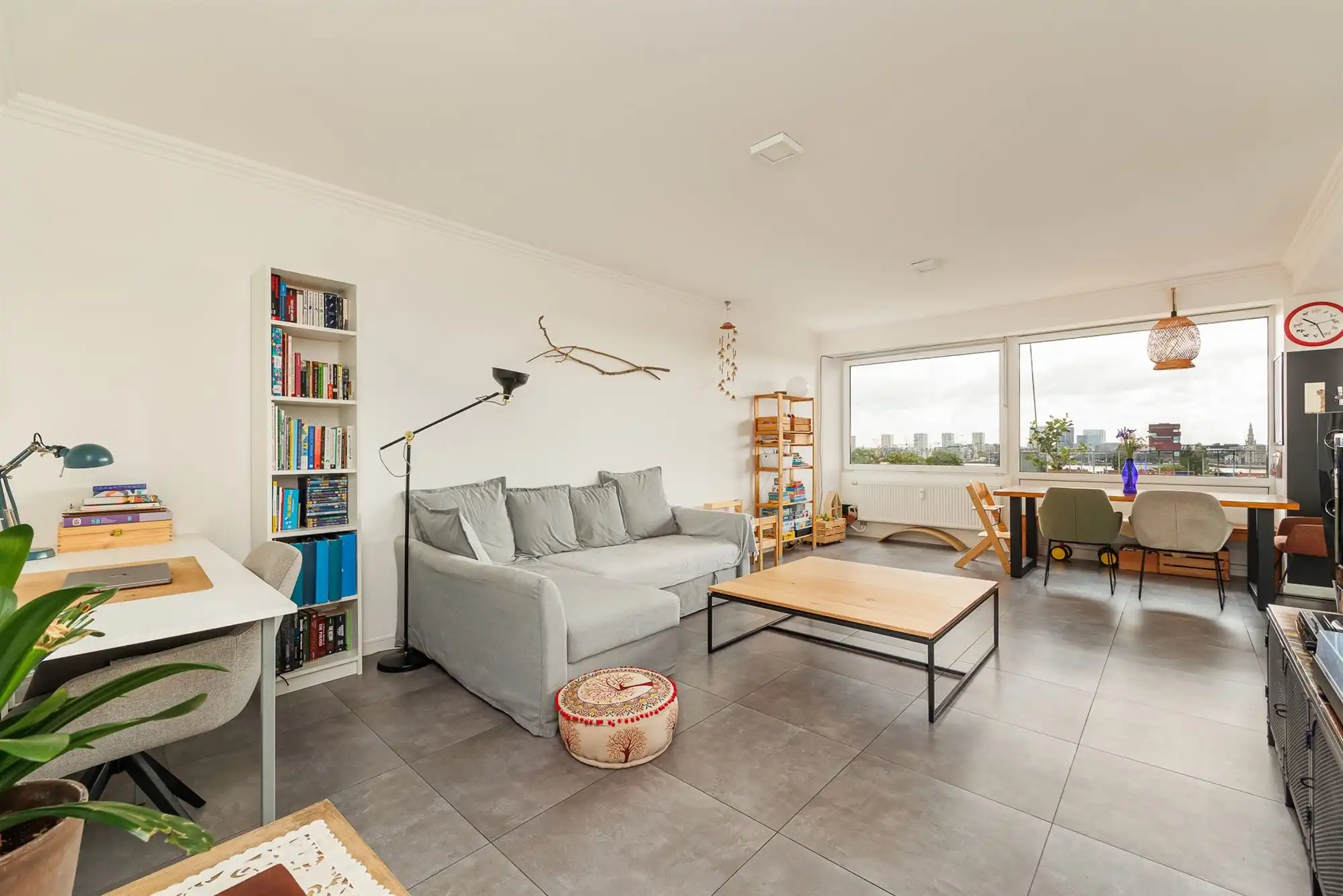 Instapklaar appartement met 2 terrassen en 2 slaapkamers foto 23