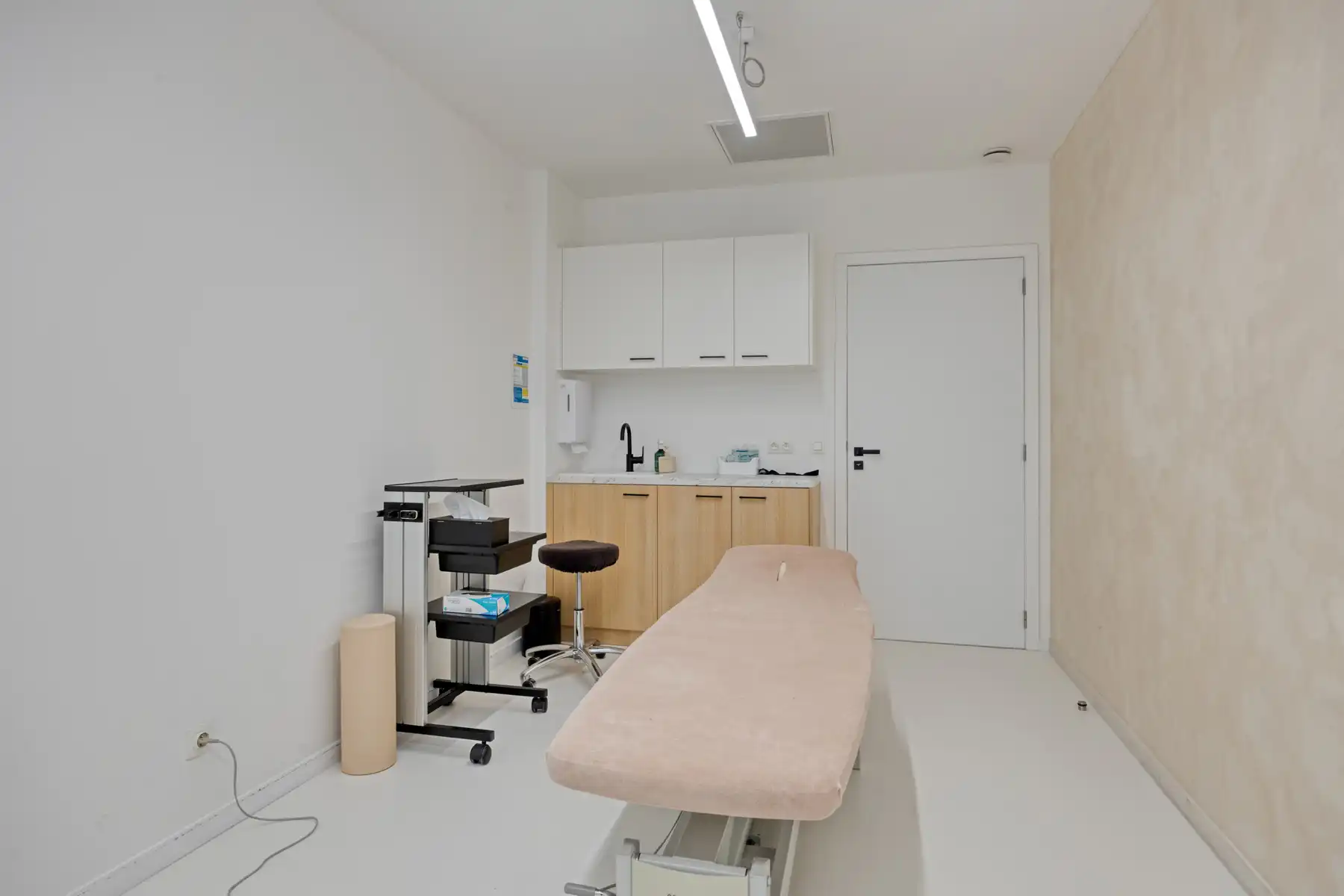 Praktrijkruimtes in multidisciplinair health center foto 27