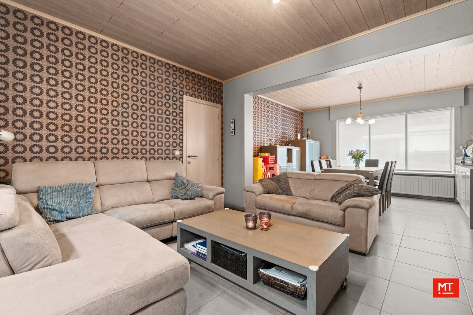 Ruime woning met 3 slaapkamers (5 mogelijk), Zuid-Oostgerichte tuin en garage te koop in Boezinge foto 4