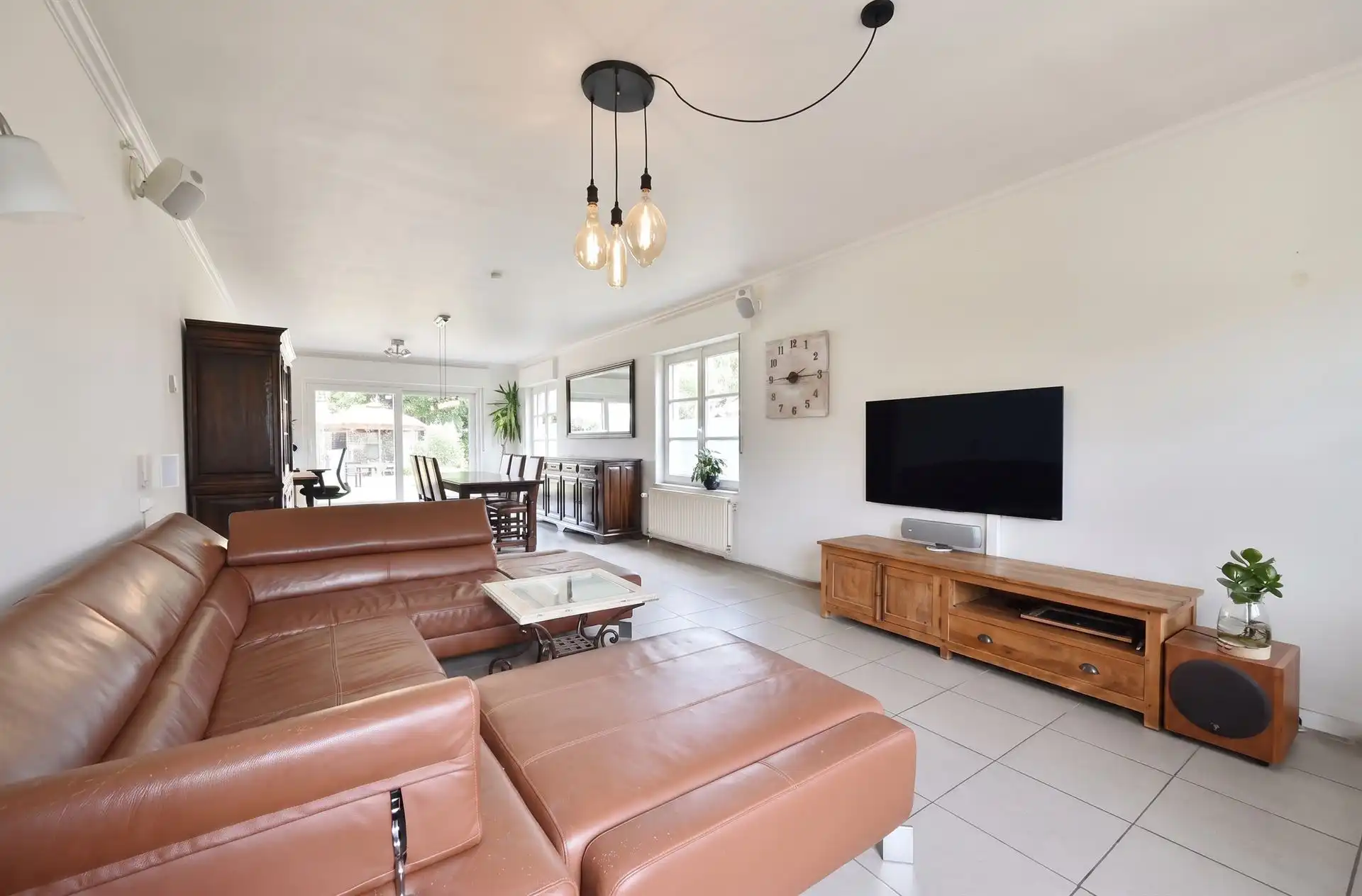 Statige landelijke woning met 4 slaapkamers op toplocatie – instapklaar en uitstekend gelegen foto 3