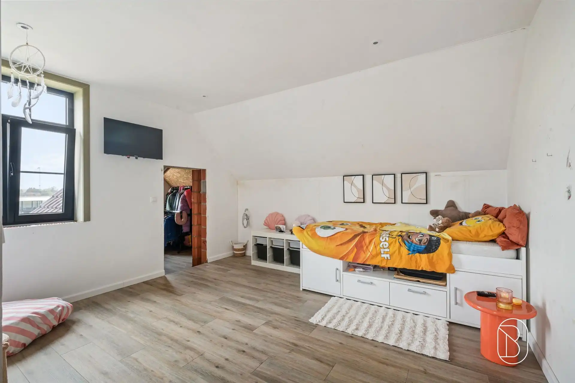 Recente pastorijwoning met 5 slk, lift en ruime tuin! foto 22