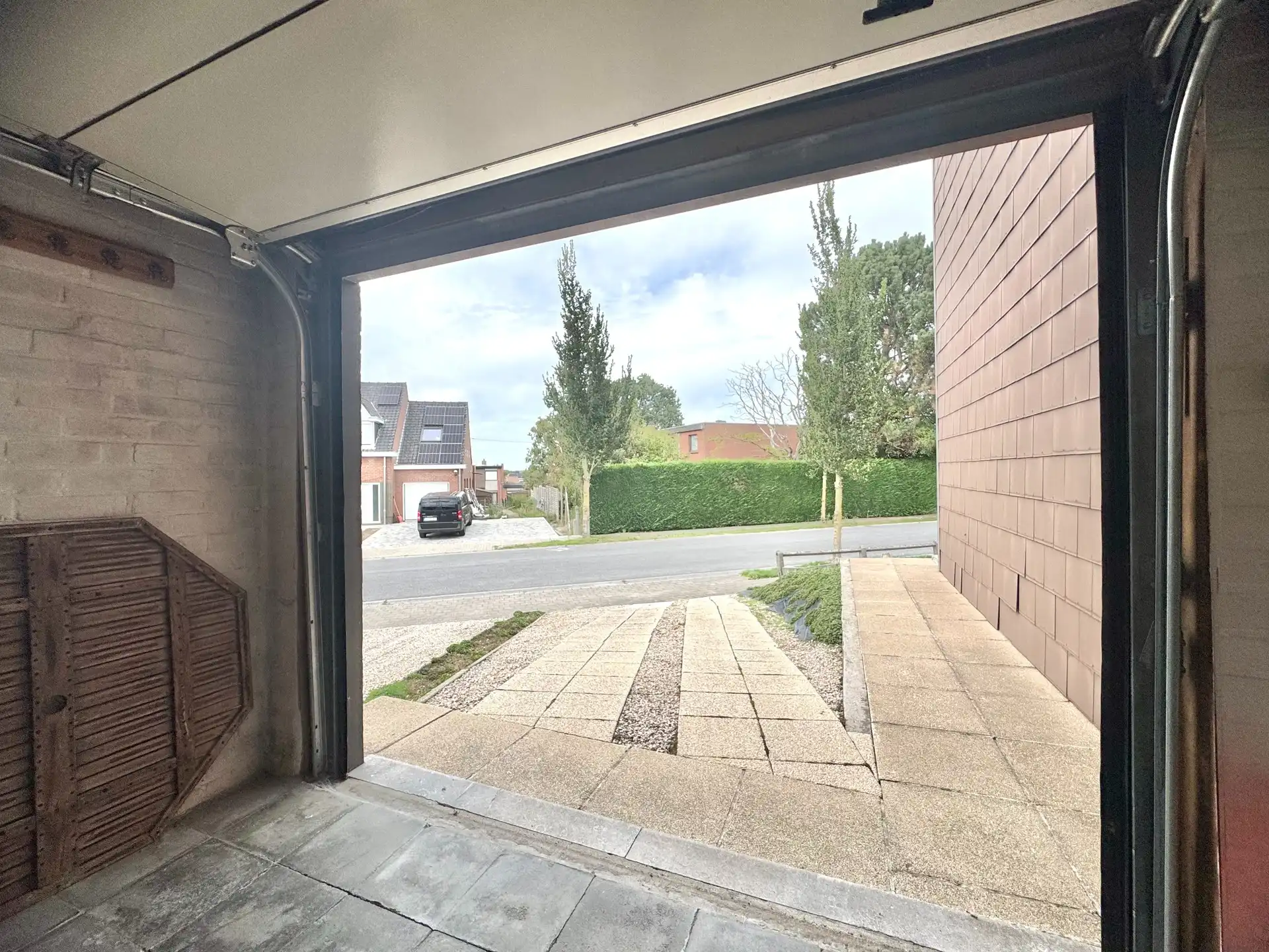 HALFOPEN WONING | 4 KAMERS | TUIN | GARAGE | 720 M² foto 18