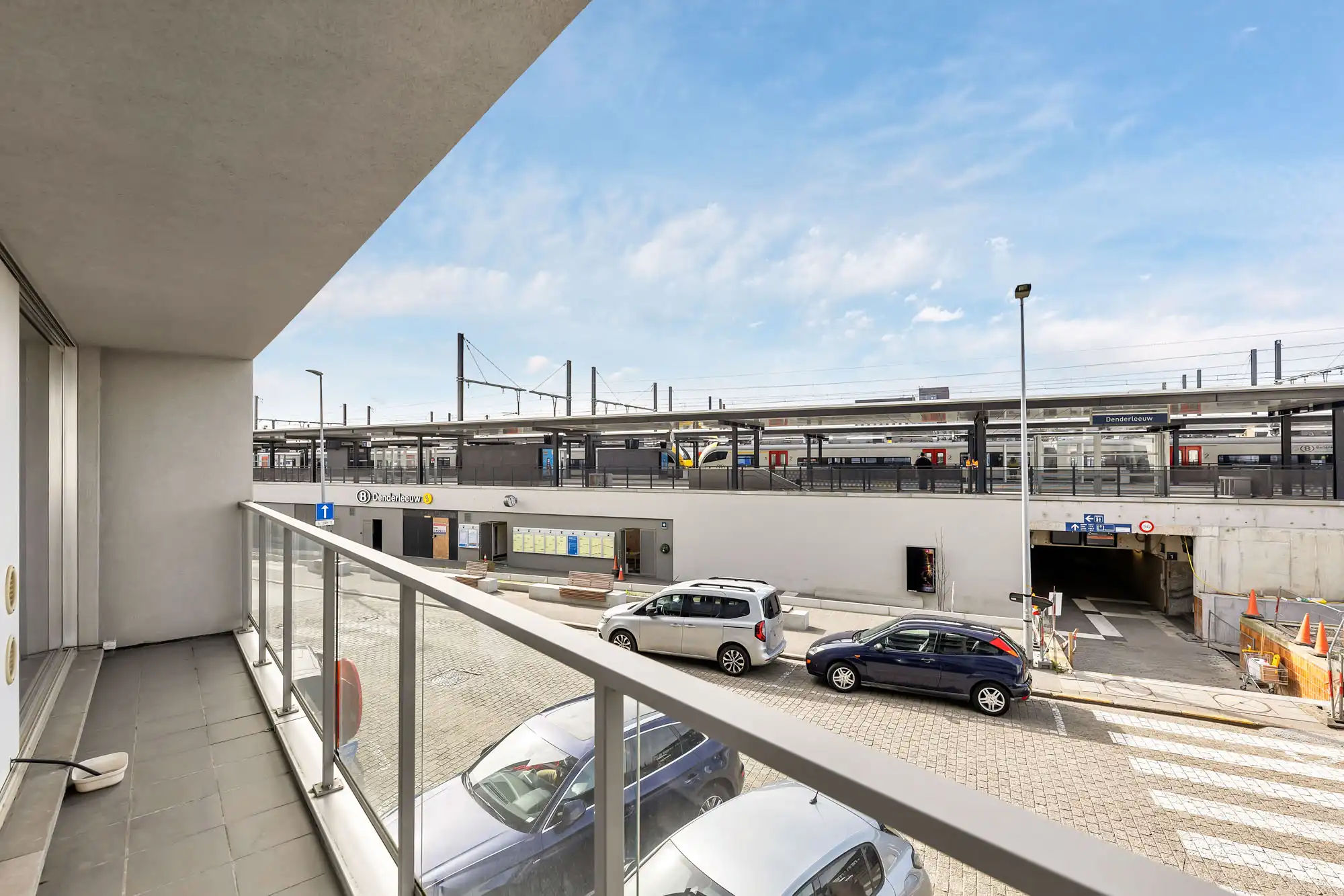 Ruim appartement aan het treinstation te Denderleeuw foto 20