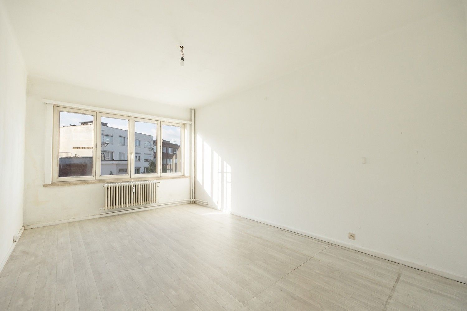 Te renoveren appartement - EPC B - balkon - Tentoonstellingswijk foto 10