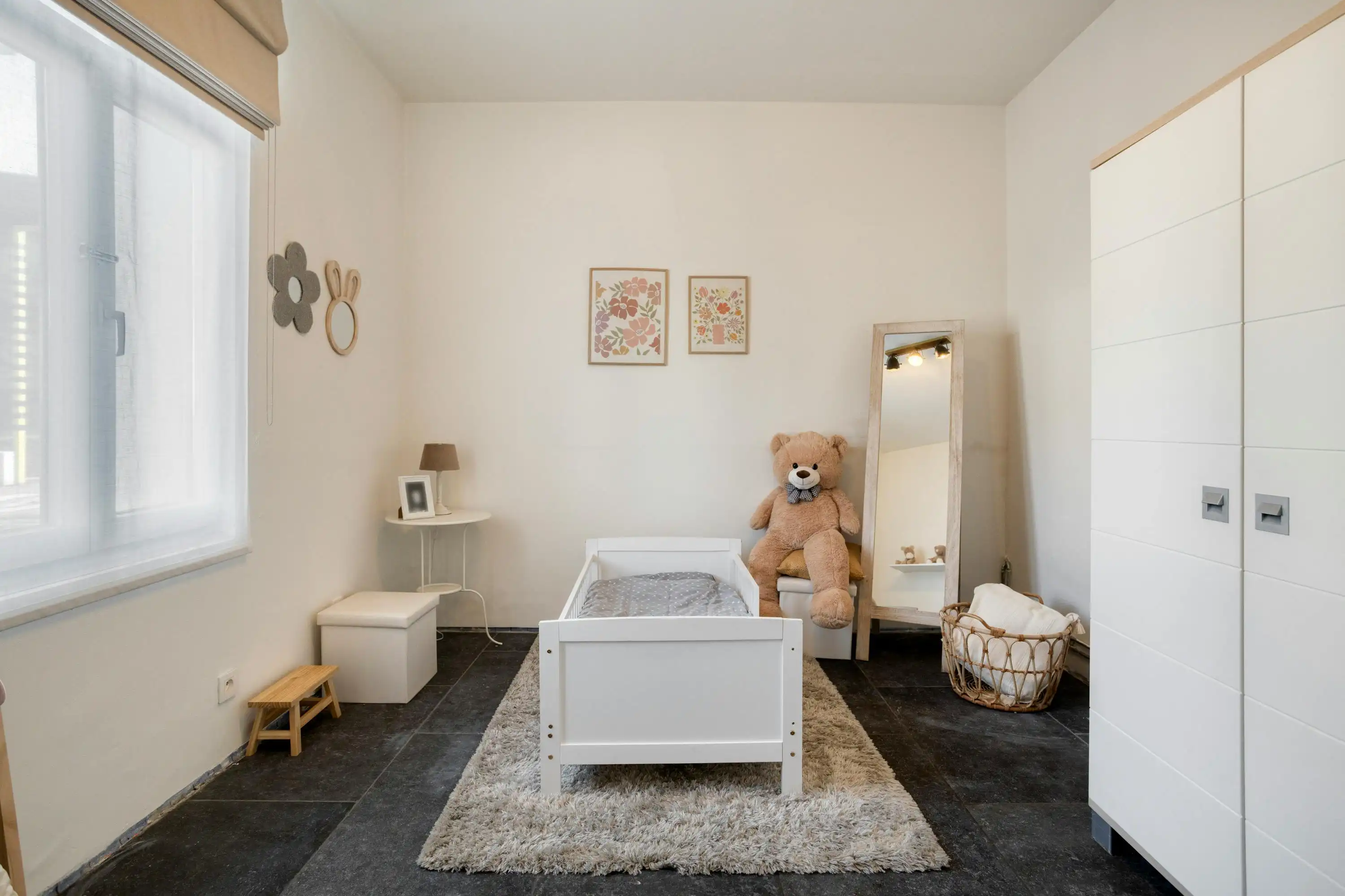 Ruime mooie woning met mogelijkheid tot handel (kapsalon) foto 15