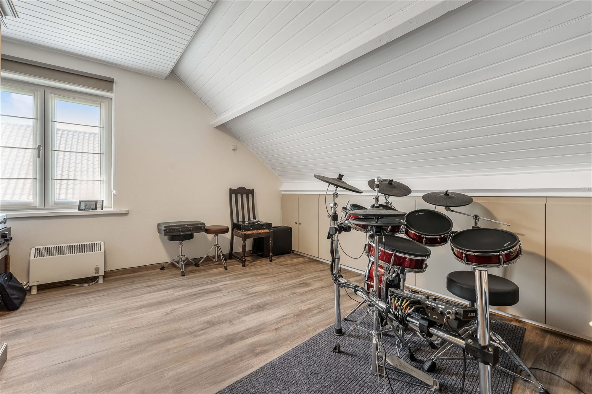 PRACHTIGE, ZUIDGELEGEN WONING OP TOP-LIGGING IN DOODLOPENDE STRAAT TE BALEN foto 17