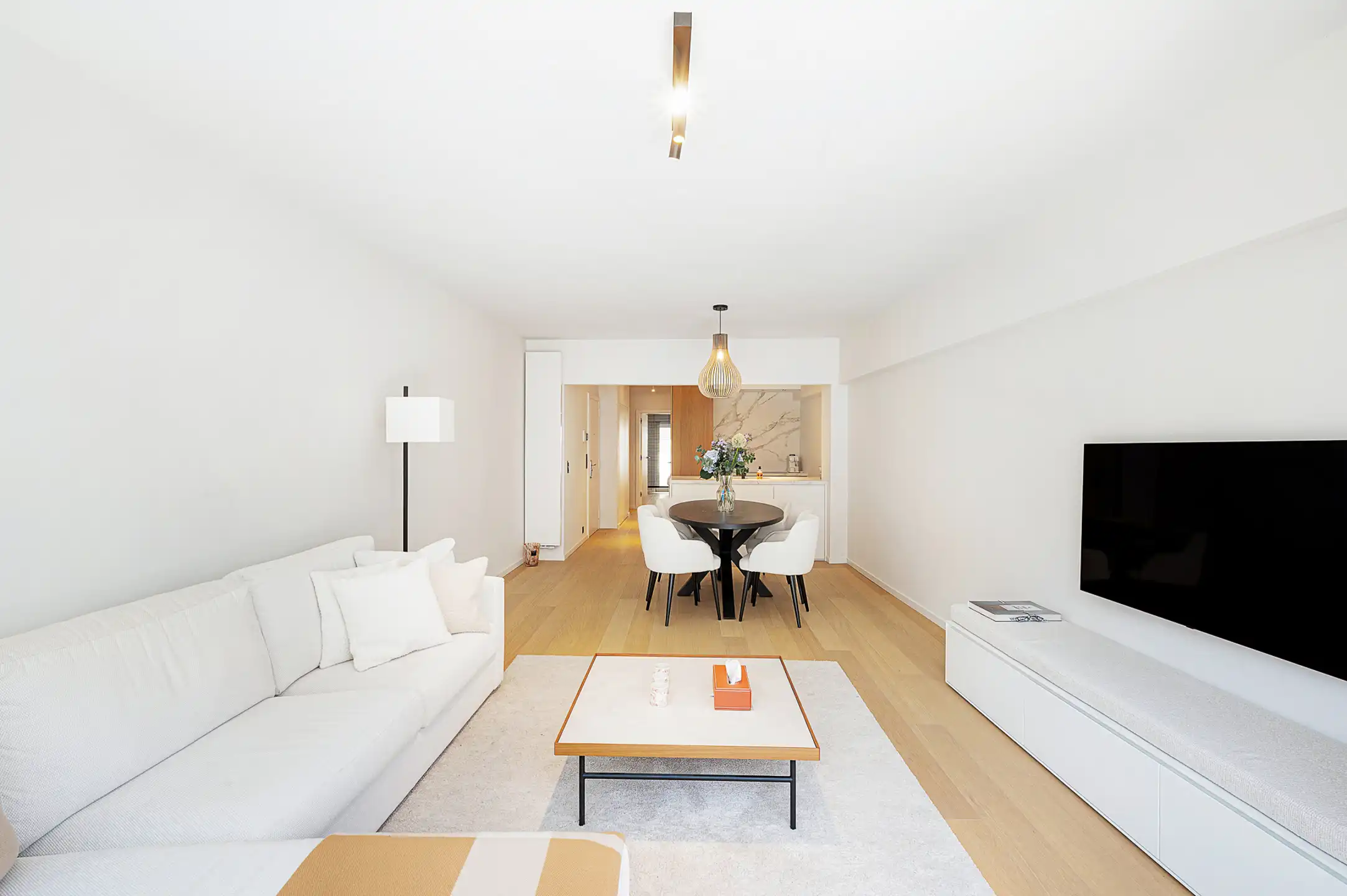 Elegant appartement nabij het Driehoeksplein foto 3