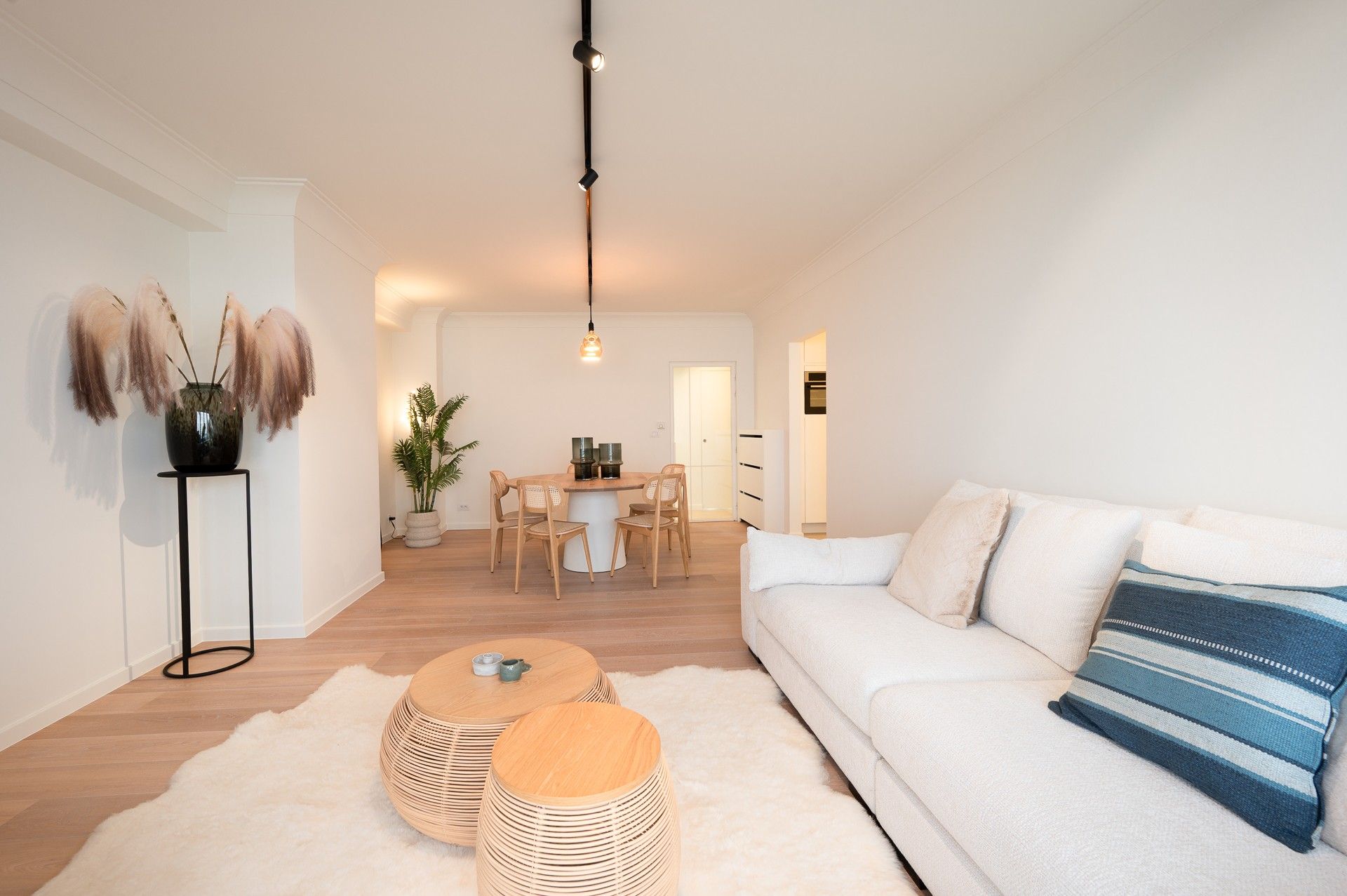Stijlvol gerenoveerd appartement op topligging in Knokke foto 5