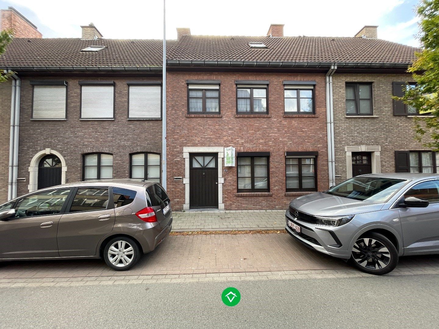 Gezellige rijwoning met 3 slaapkamers, terrastuin en garage te Kachtem foto 15