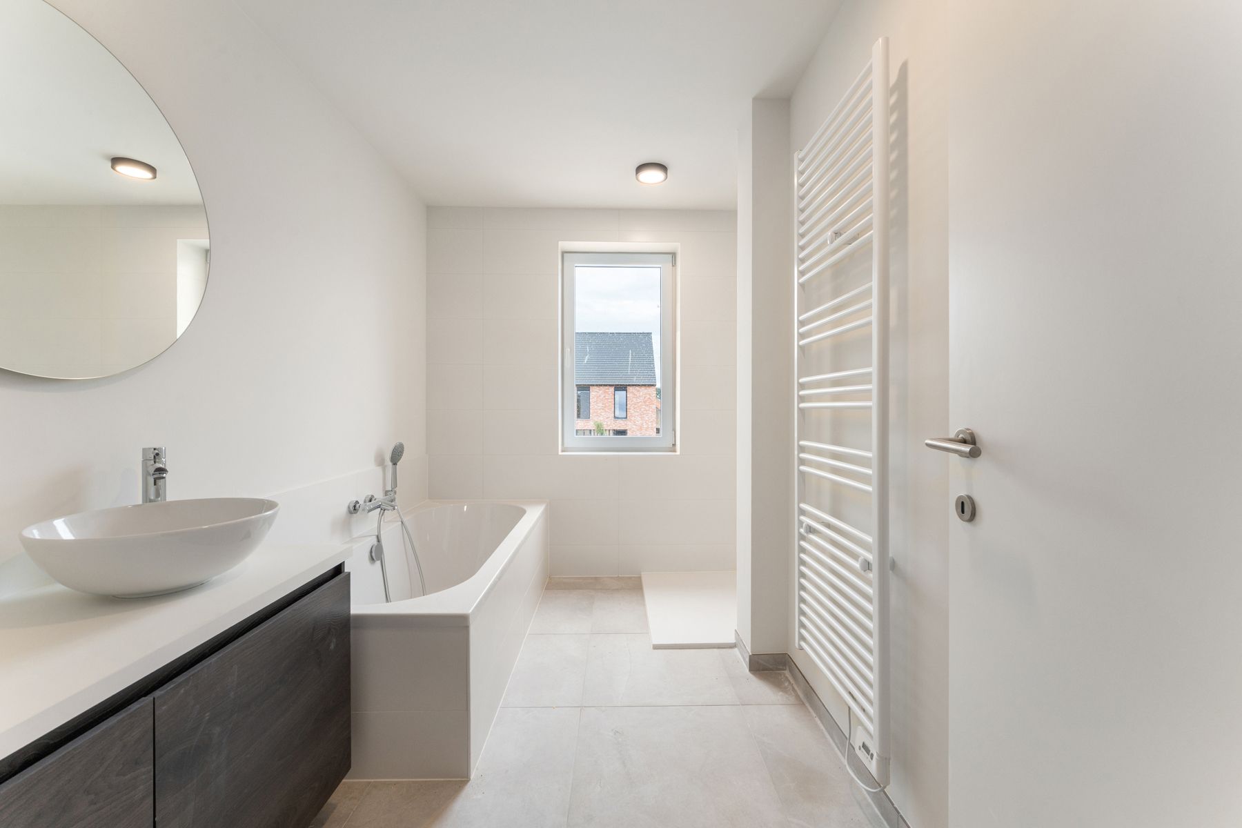 Charmante woning met uitzicht over polderlandschap foto 14