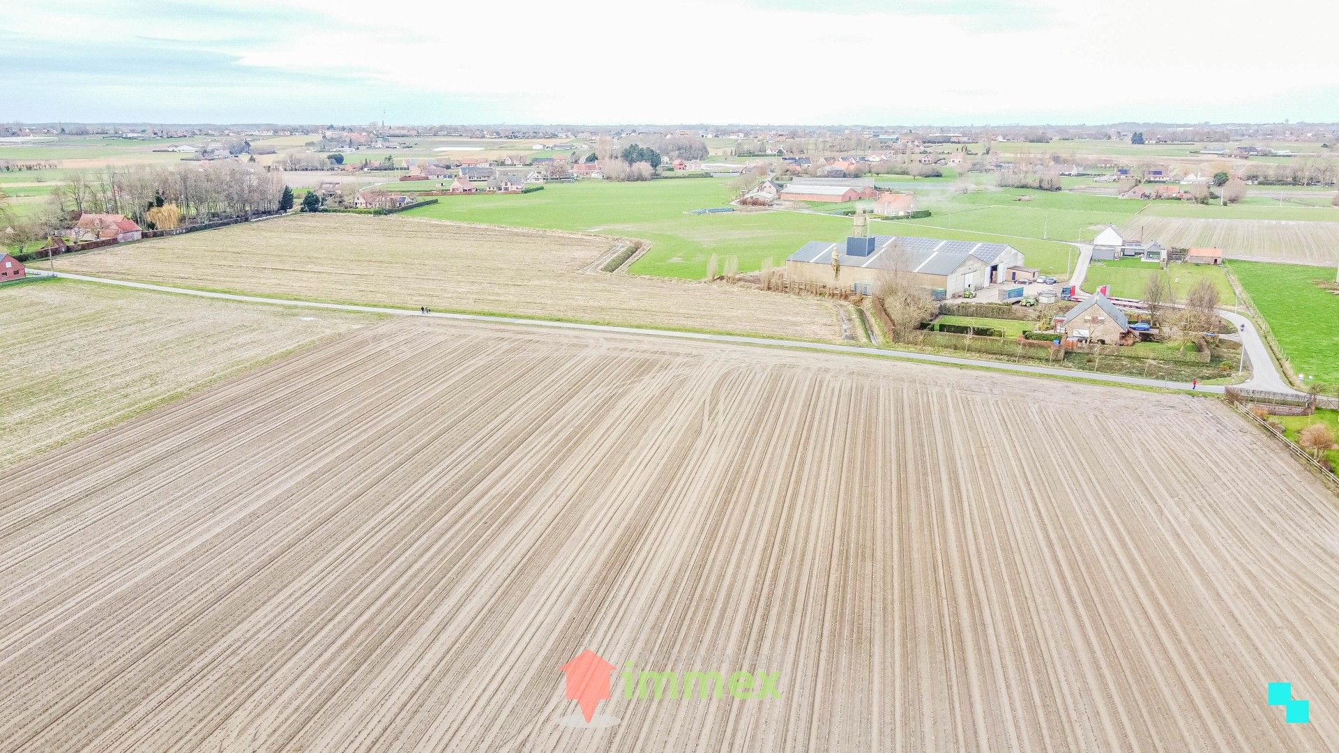 Interessante eigendom op landelijke ligging te Oostrozebeke foto 16