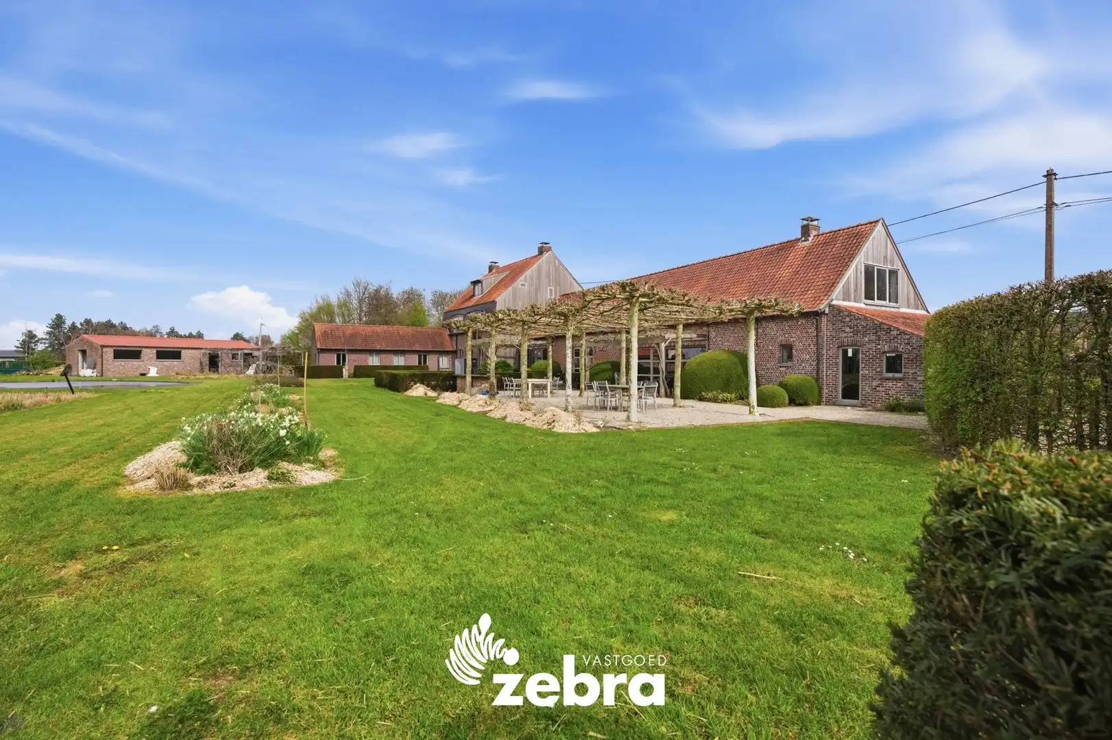 Ruime villa op een prachtig perceel van 11.110m² in groene omgeving! foto 47