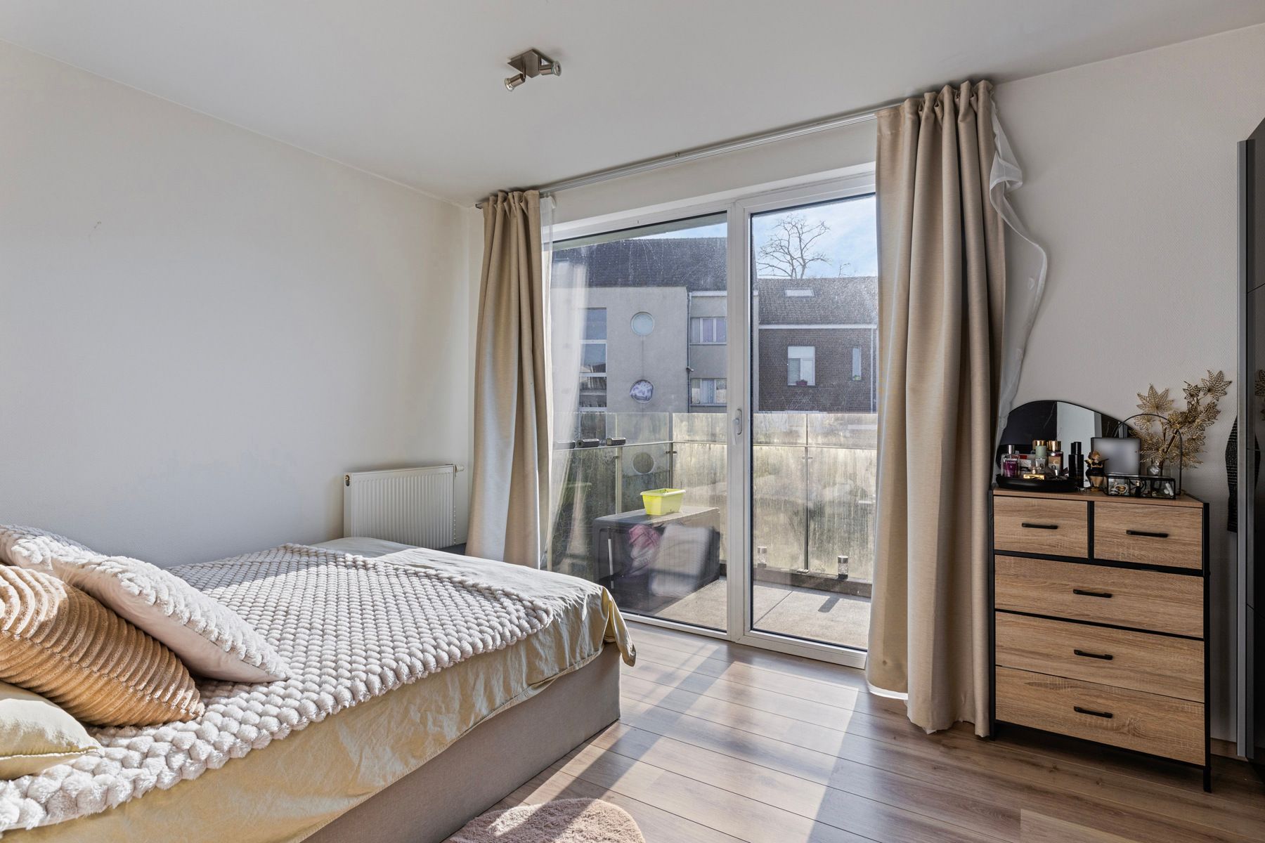 Hoekappartement met 2 slpk & 2 badk in het groen te Ukkel foto 7