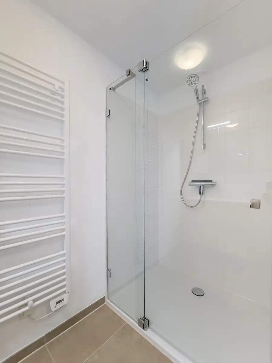 Prachtig Modern nieuwbouwappartement met 1slpk. en balcon foto 12