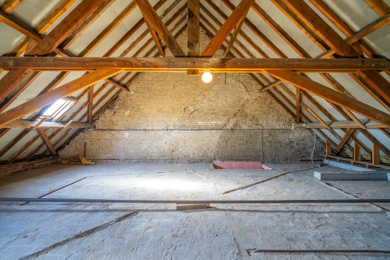RUIME WONING MET UITWEG foto 25