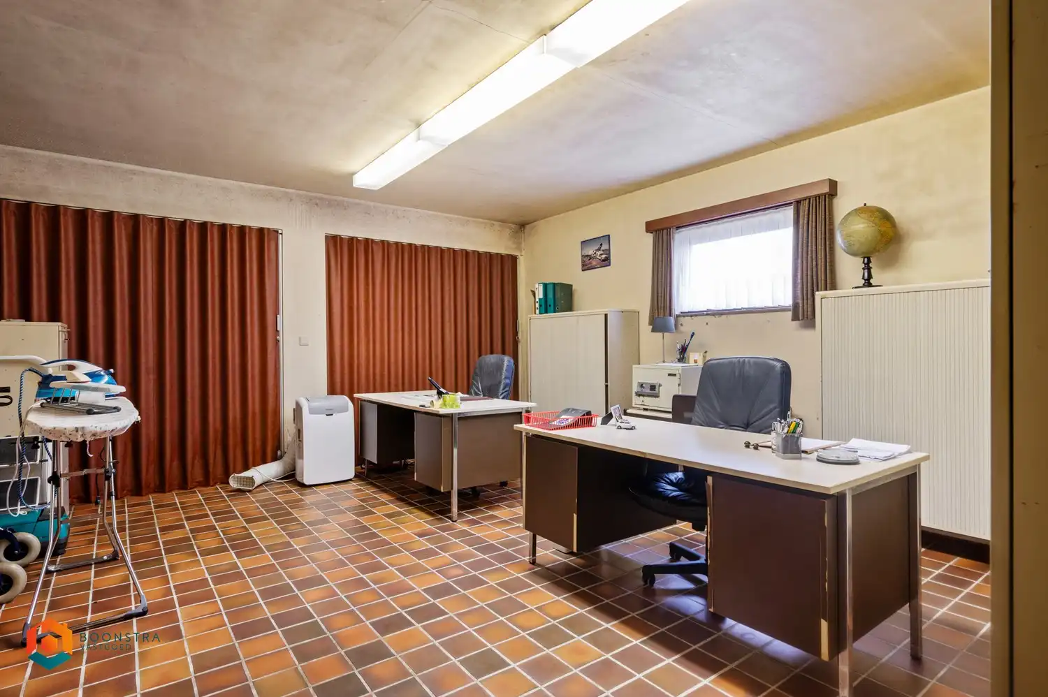 Te renoveren woning met 4 slpkrs en magazijn van 360m² op ruim perceel van 5730m² foto 18