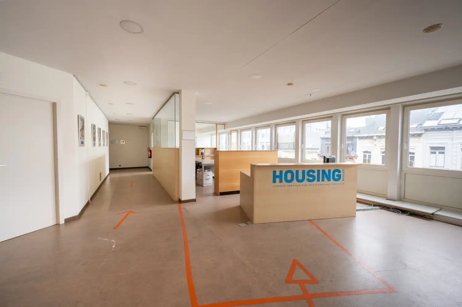 Ruim kantoor - Plantin Moretuslei 12 - 618m2 foto 4