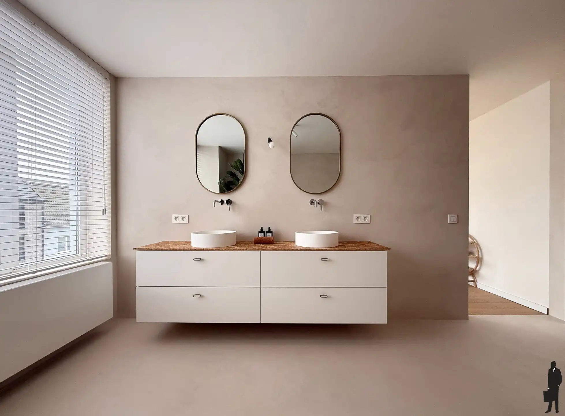 Instapklare woning met 3-4 slpks & polyvalente handelsruimte foto 21