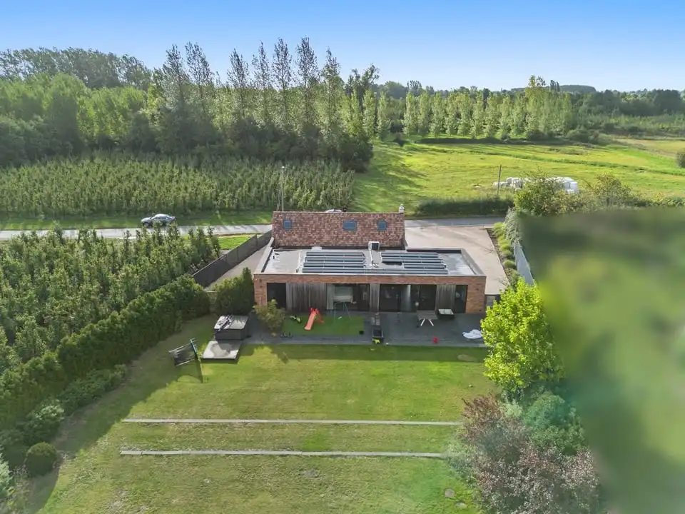 UNIEKE LUXUEUZE VILLA OP EEN PRACHTIG PERCEEL VAN 28A50CA IN SINT-TRUIDEN foto 55