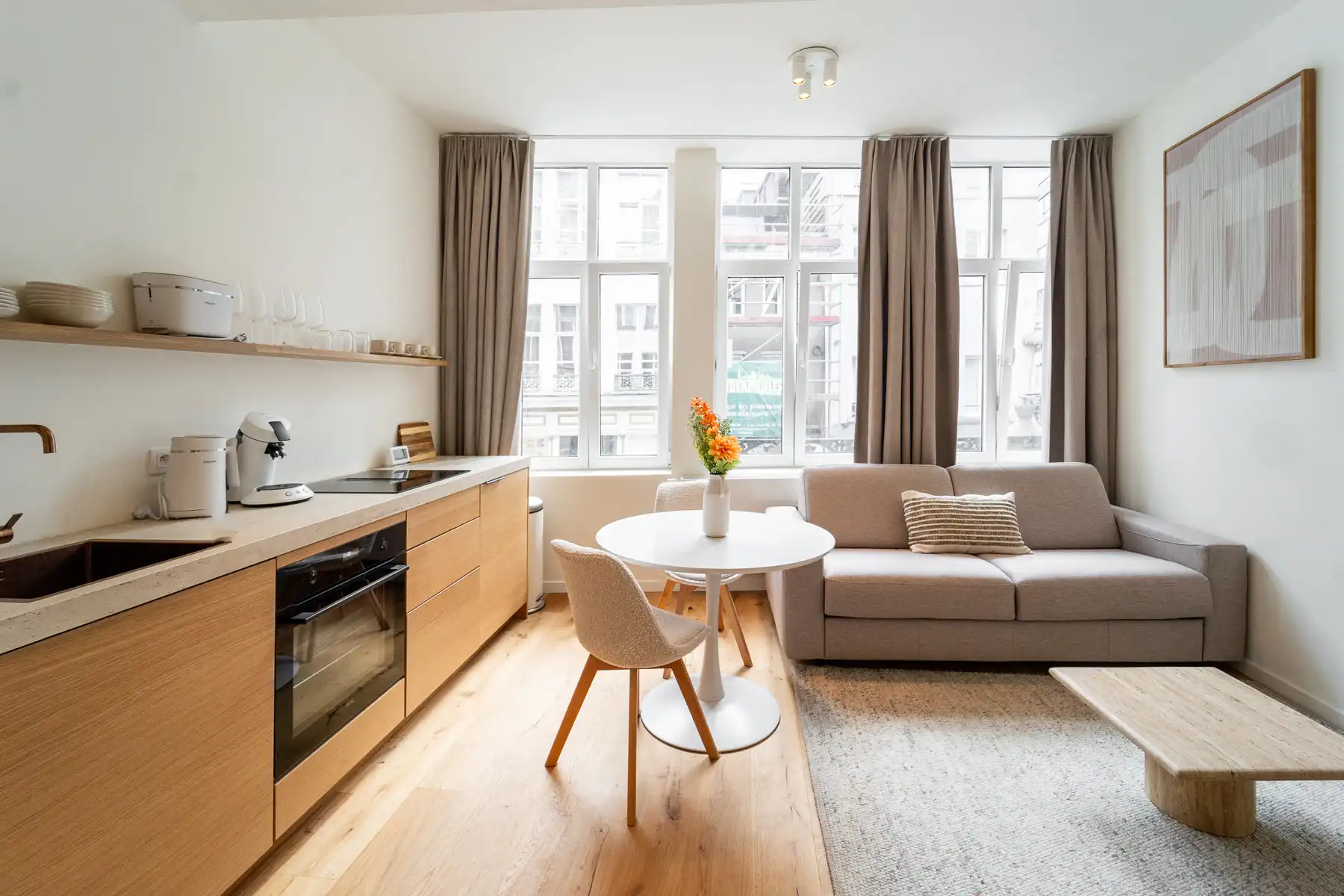 Gerenoveerd beleggingspand van 4 units in hartje Antwerpen foto 2