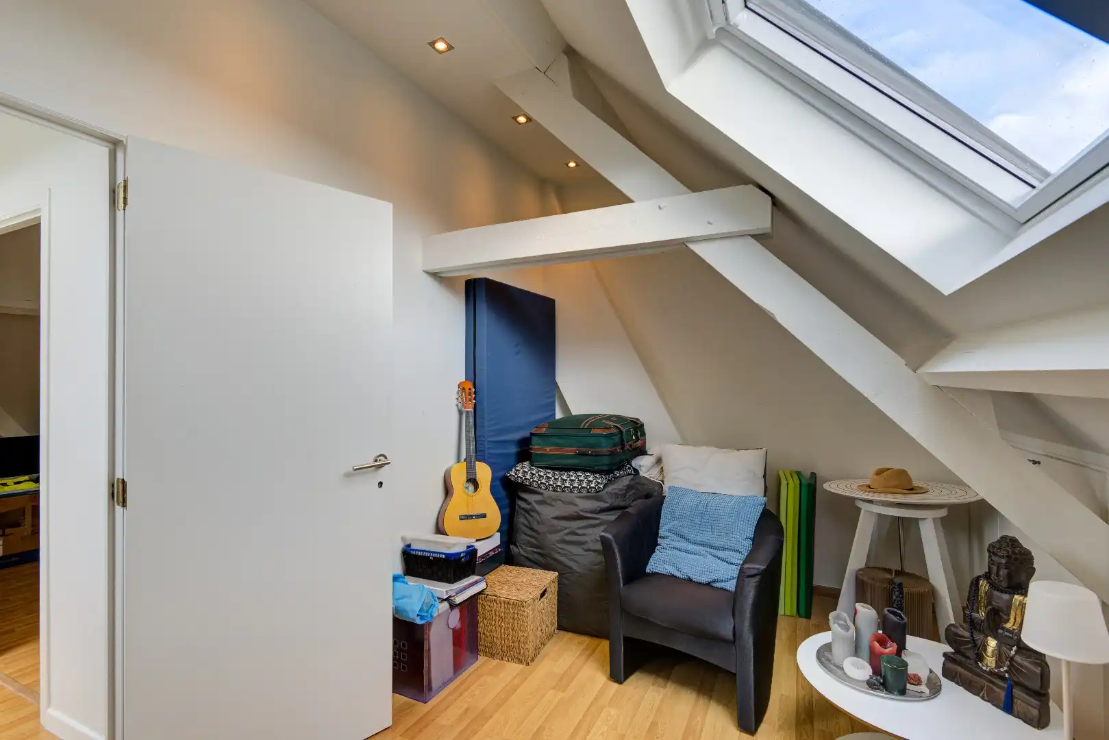 Gerenoveerde halfopen bebouwing met tuin, terras, dubbele garage en 4 slaapkamers in Londerzeel  : OPENDEUR  28/2 VAN 14 TOT 17 UUR foto 21