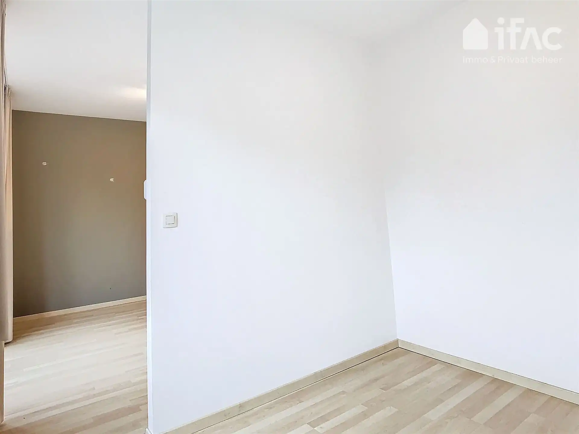 Studio met terras foto 4