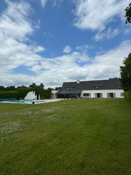 Exclusieve villa met zwembad foto 3