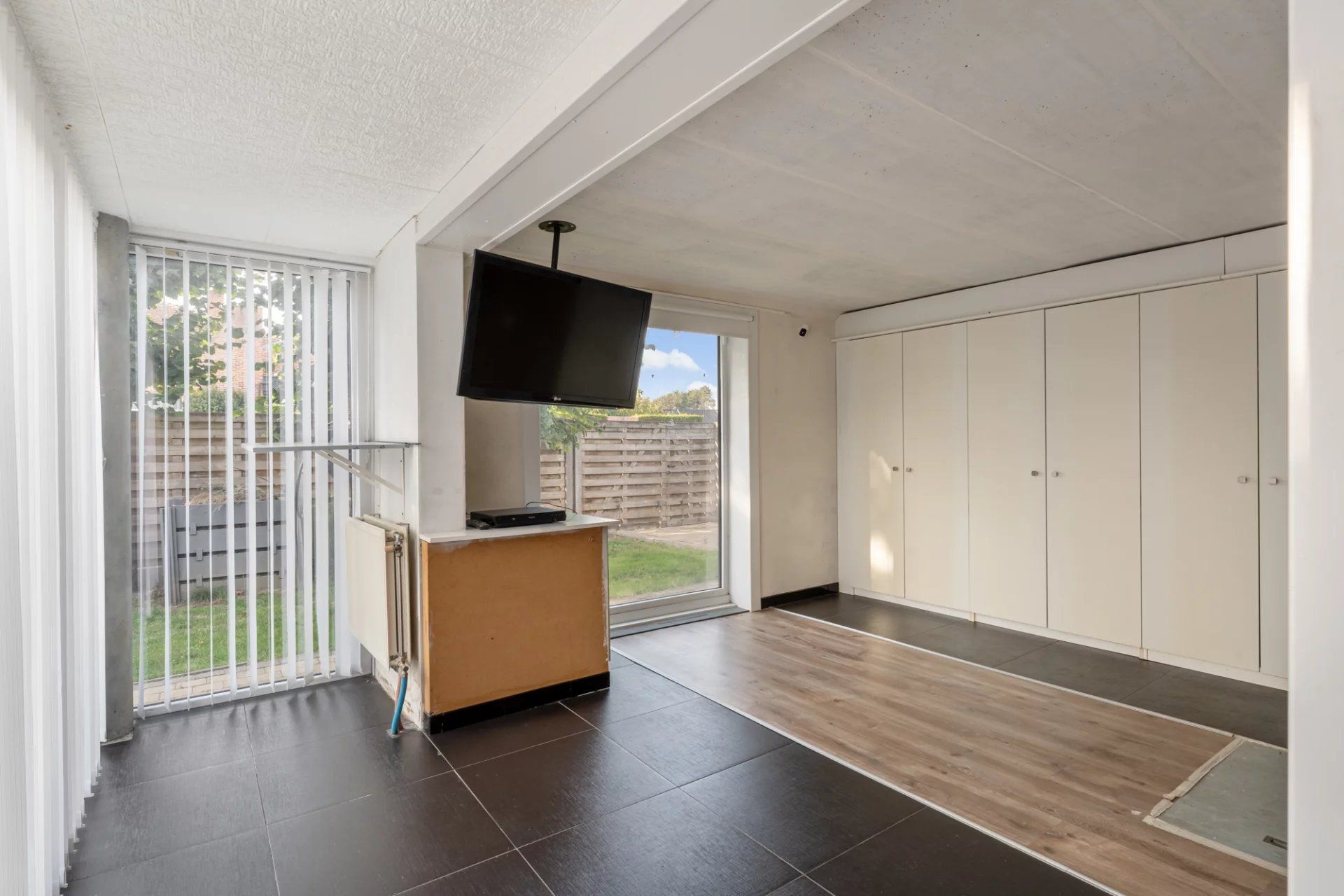 Unieke woning in Stal foto 13