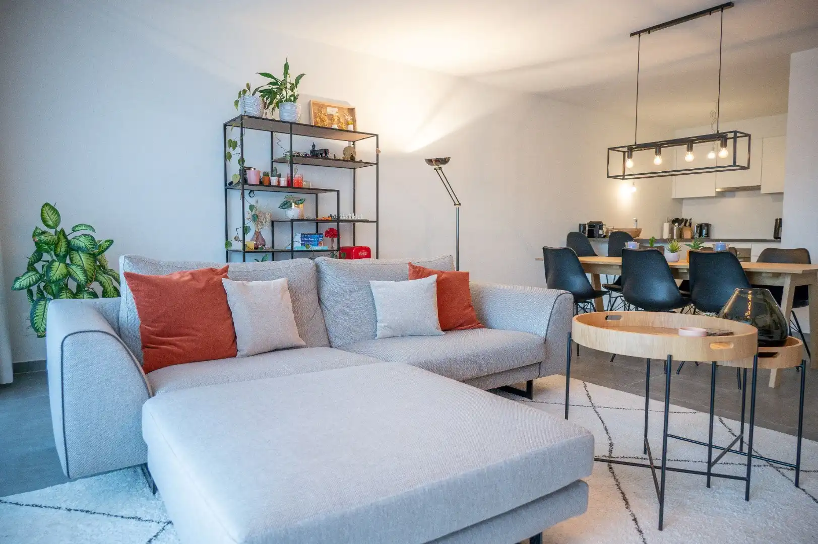 Appartement met 2 slpk en garage foto 2