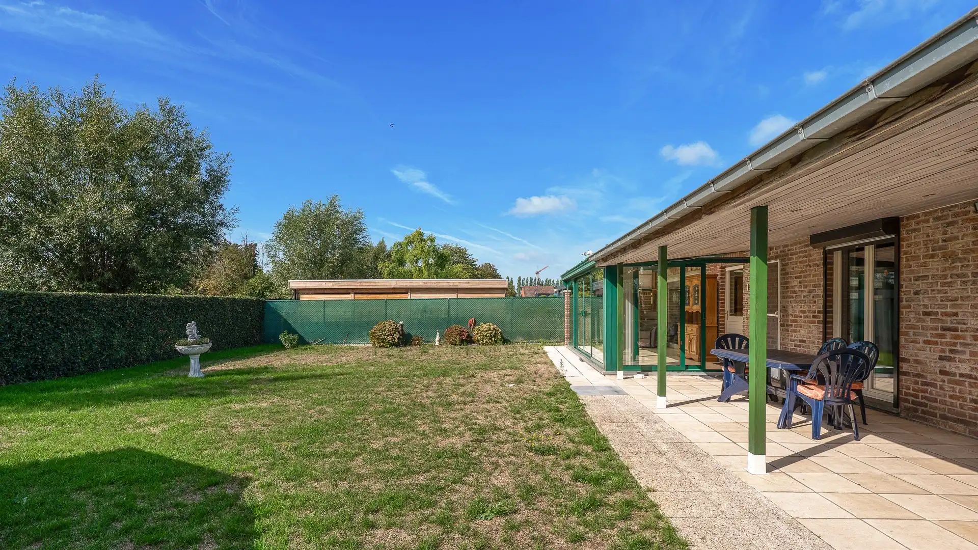 Verzorgde vrijstaande woning op een mooi perceel te Sijsele foto 14