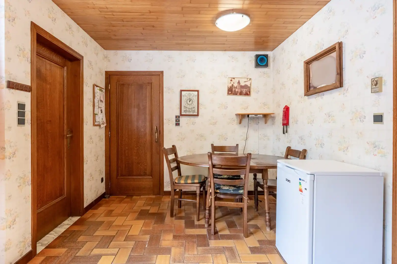 Ruime open bebouwing met 6 slaapkamers op een perceel van 13a 44ca foto 14